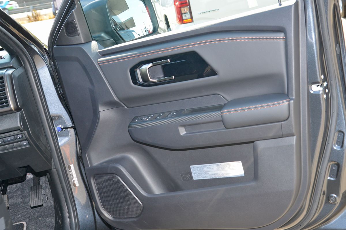 2025 Mitsubishi Triton GSR MV 4X4