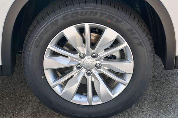 2025 Mitsubishi Outlander ES ZM