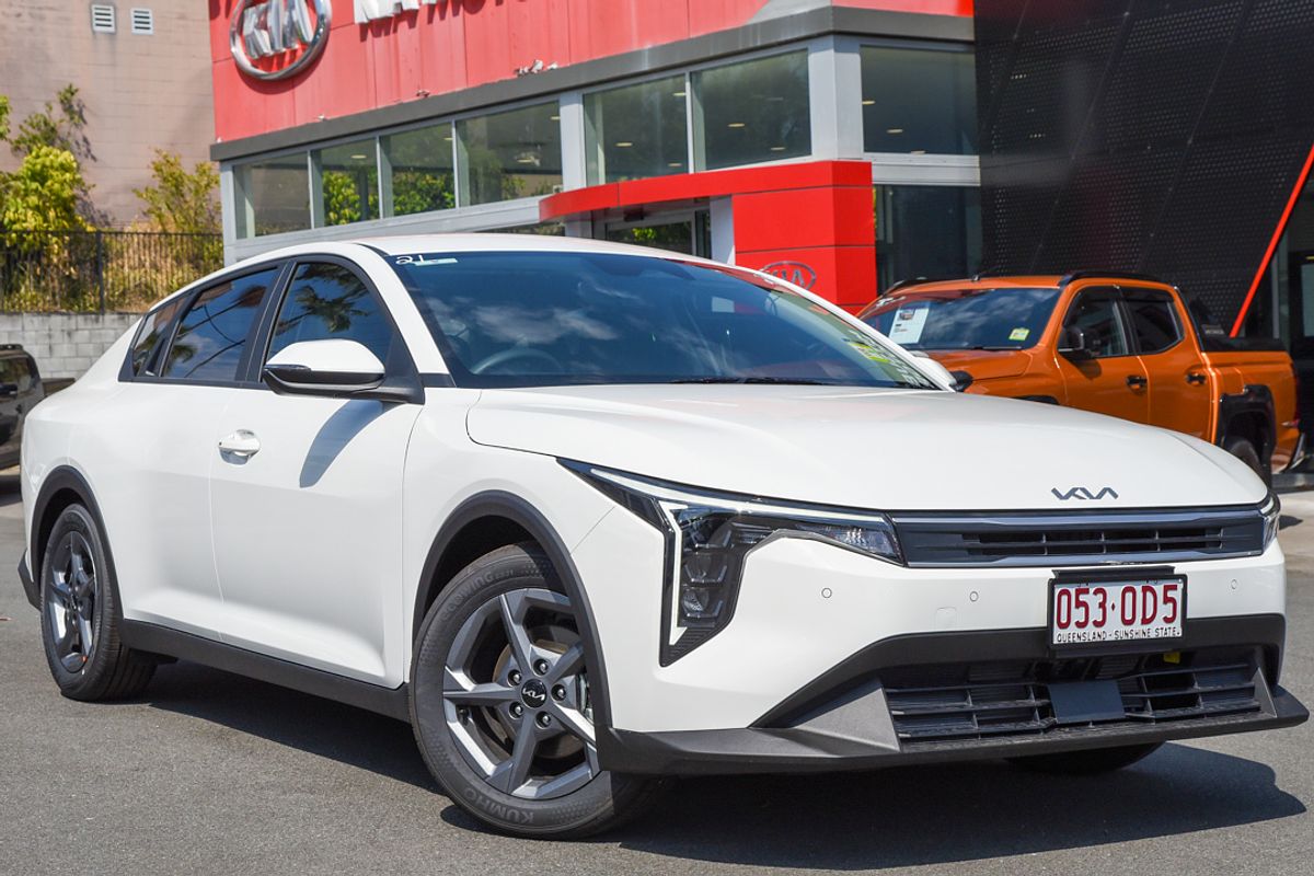 2025 Kia K4 S CL4m
