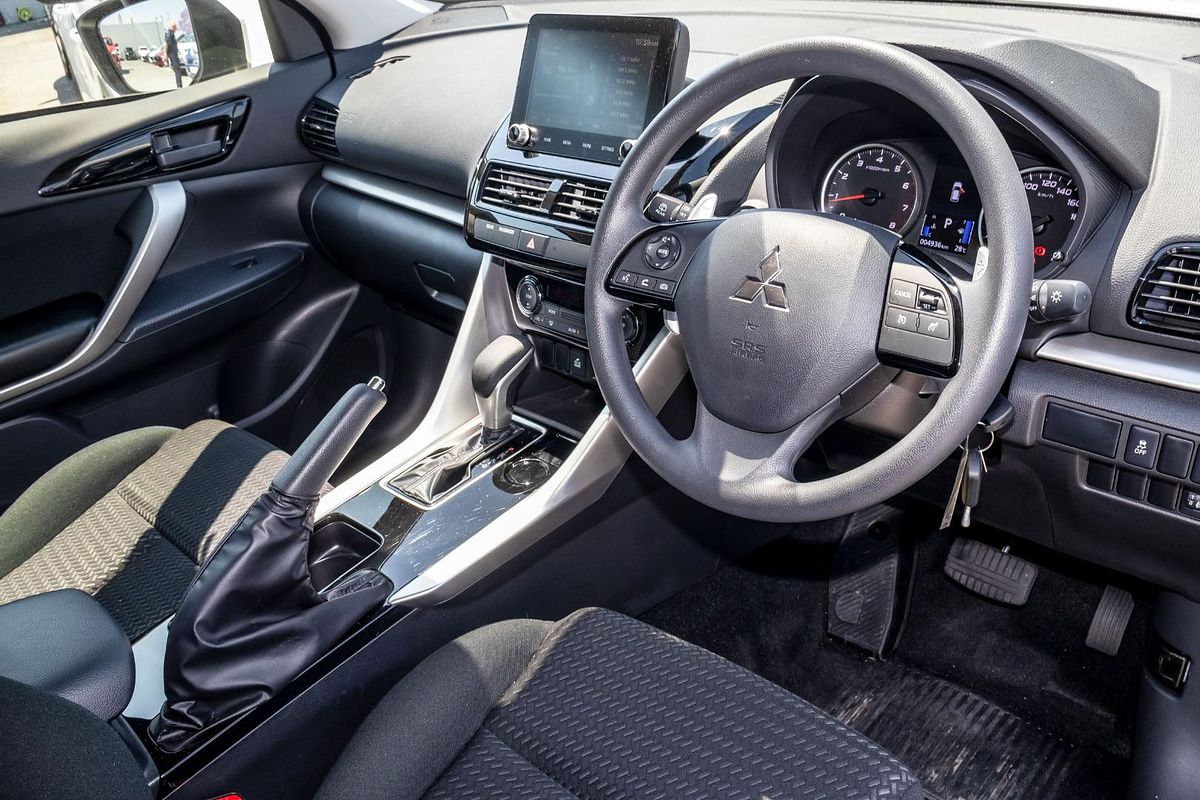 2023 Mitsubishi Eclipse Cross ES YB