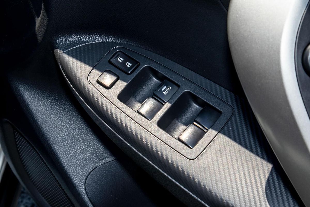 2023 Mitsubishi Eclipse Cross ES YB