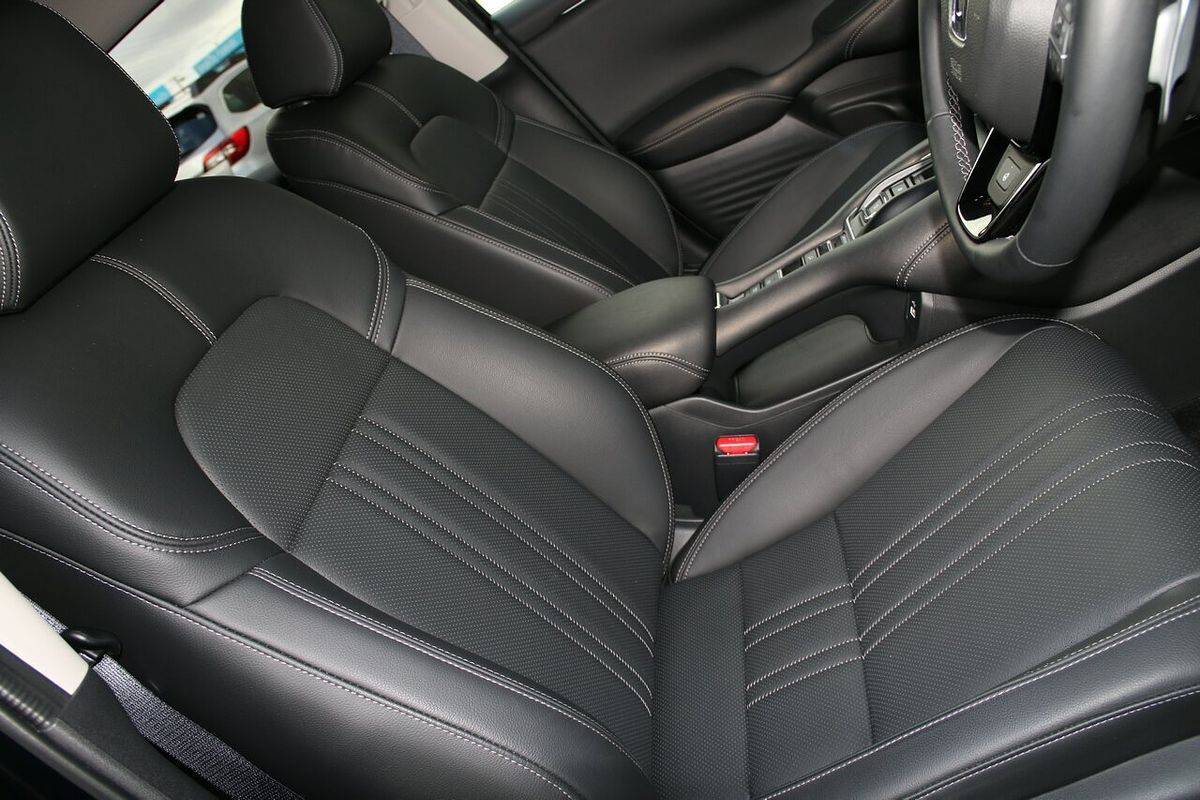 2024 Honda ZR-V e:HEV LX RZ