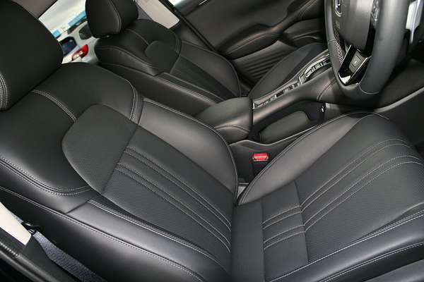 2024 Honda ZR-V e:HEV LX RZ