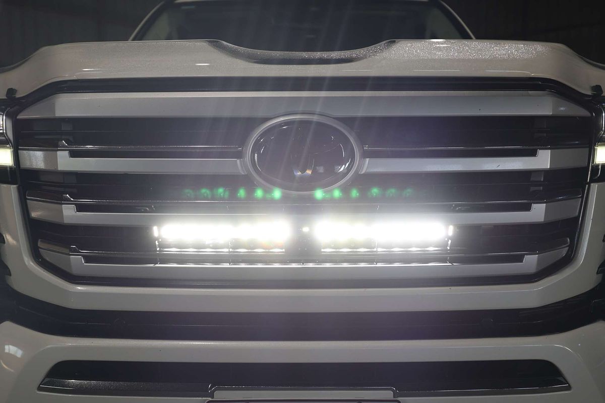 2022 Toyota Landcruiser Sahara ZX FJA300R