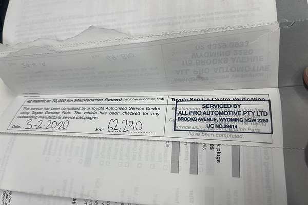 2016 Toyota Hiace Commuter KDH223R ELWB High Roof