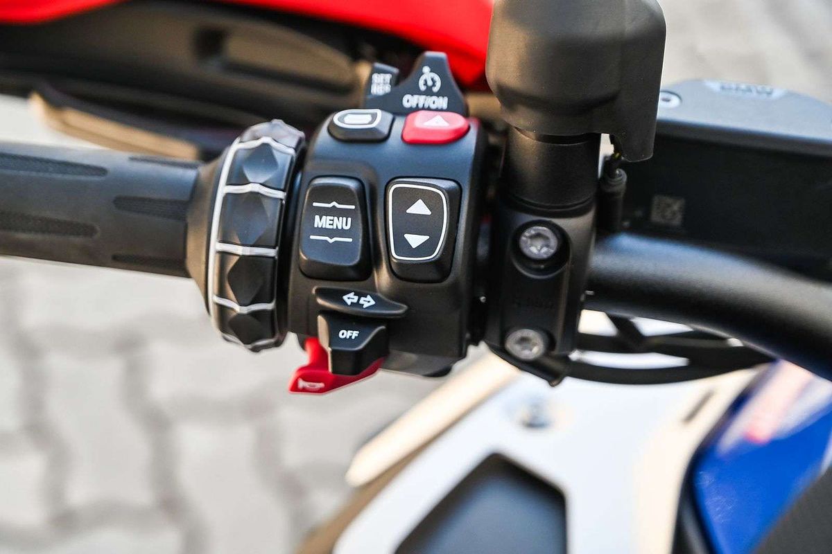 2025 BMW R 1300 GS Adventure Trophy X R 1300