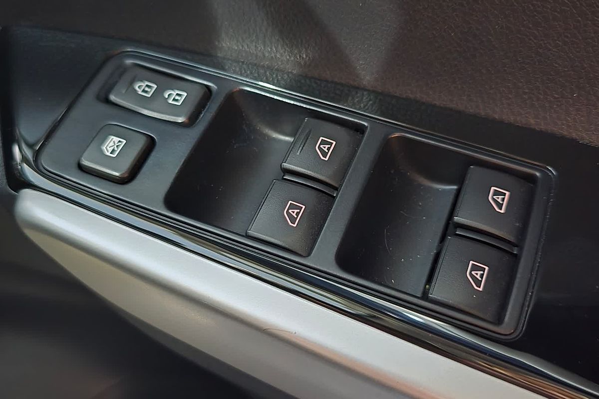 2024 Mitsubishi Pajero Sport Exceed QG