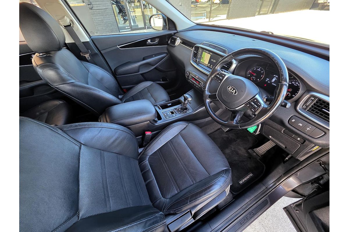 2017 Kia Sorento Sport UM