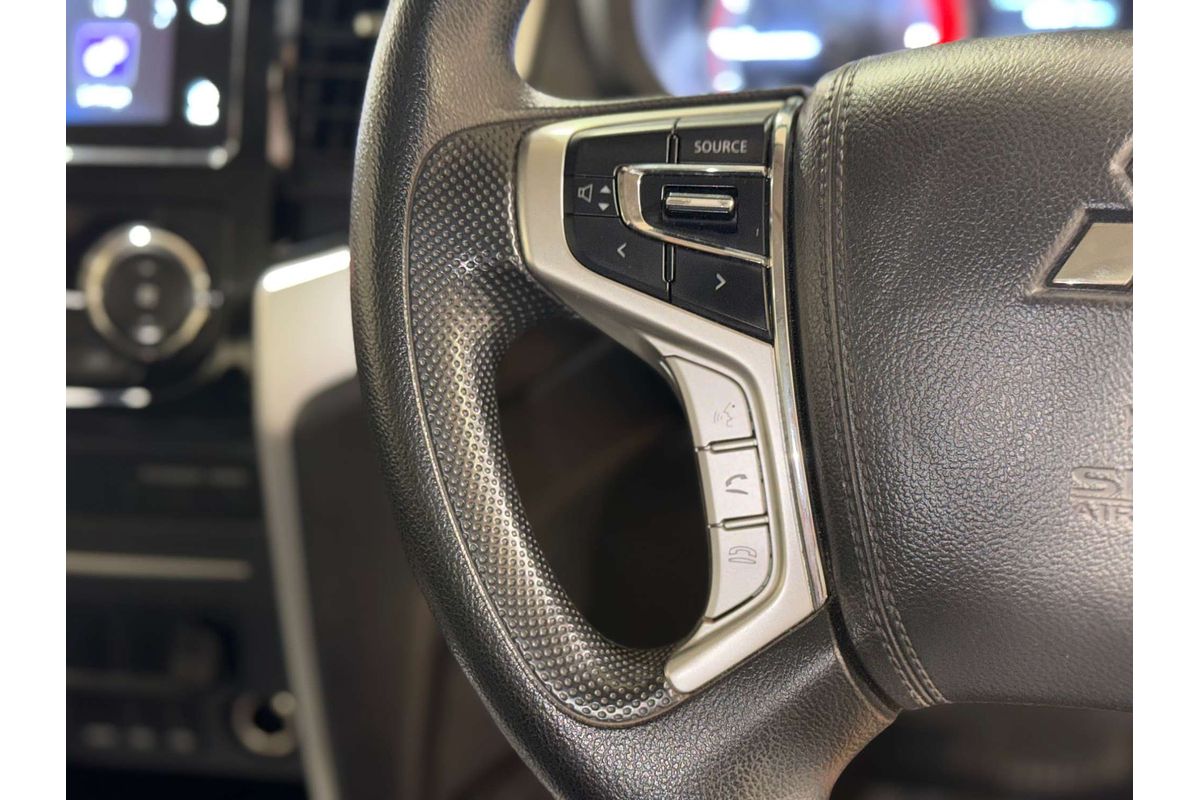 2019 Mitsubishi Triton GLS MR 4X4