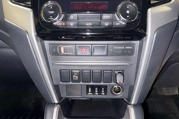 2019 Mitsubishi Triton GLS MR 4X4