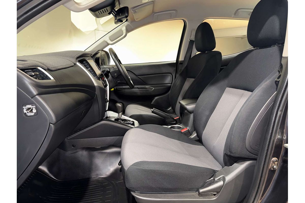 2019 Mitsubishi Triton GLS MR 4X4