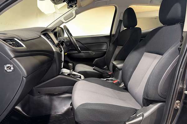 2019 Mitsubishi Triton GLS MR 4X4