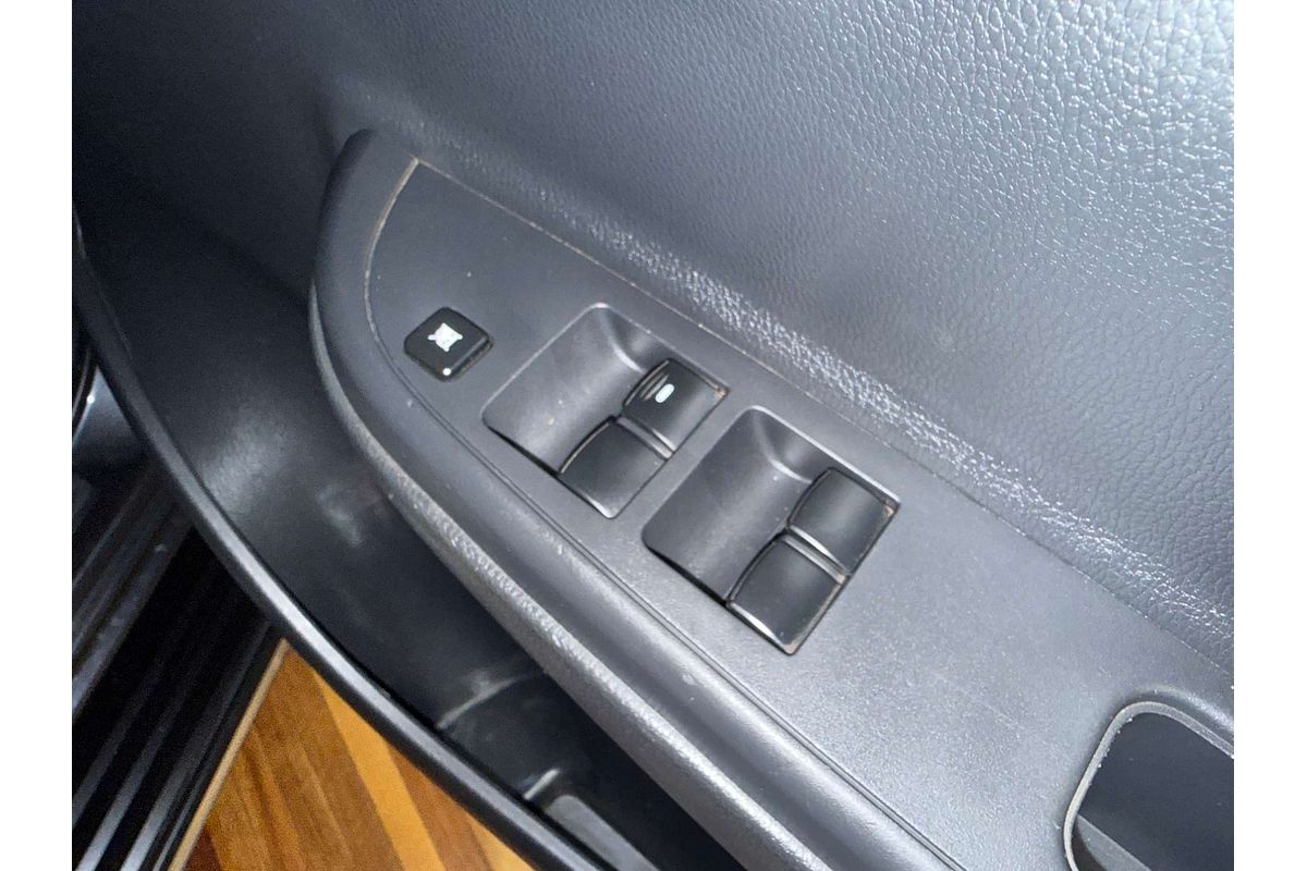 2019 Mitsubishi Triton GLS MR 4X4