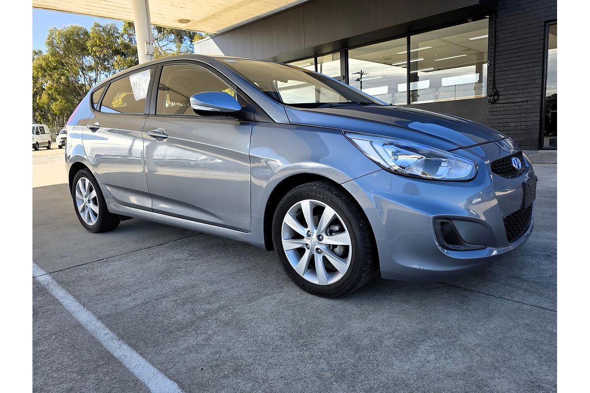 2018 Hyundai Accent Sport RB6