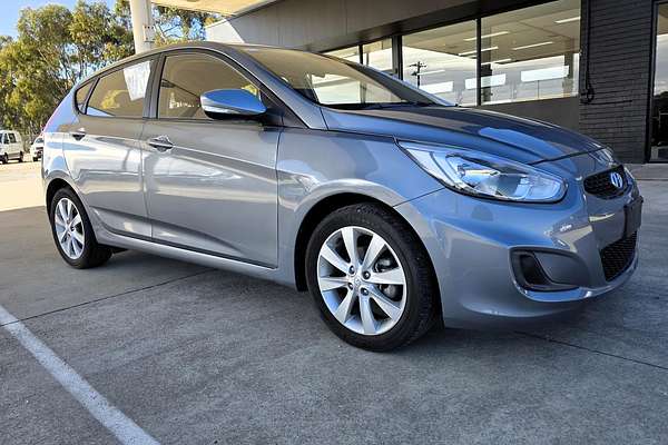 2018 Hyundai Accent Sport RB6