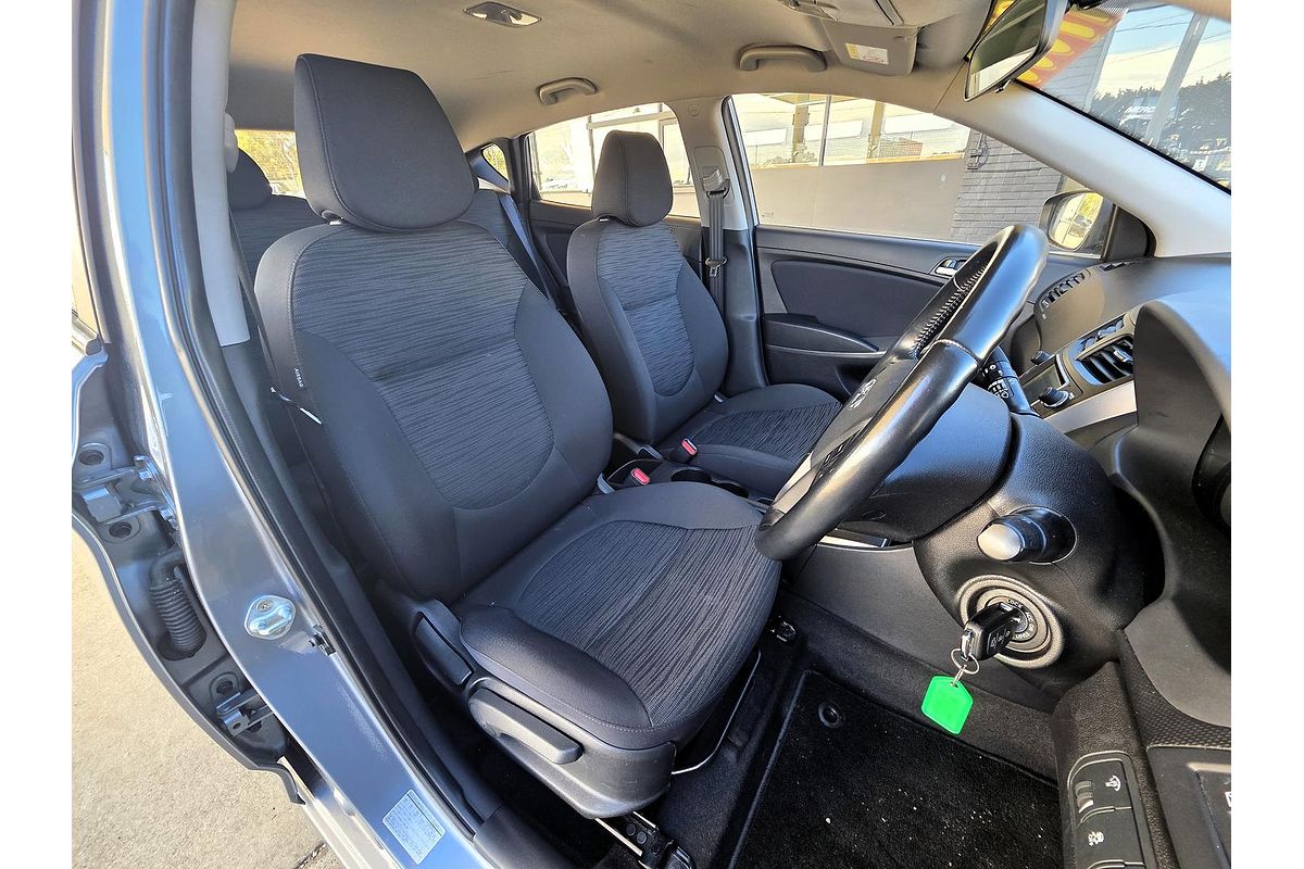 2018 Hyundai Accent Sport RB6