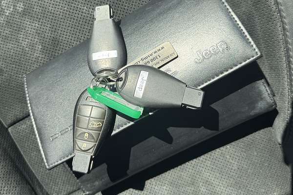 2012 Jeep Grand Cherokee SRT-8 WK