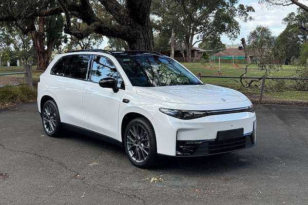 2024 Leapmotor C10 Design B11