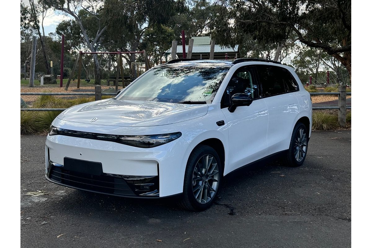 2024 Leapmotor C10 Design B11