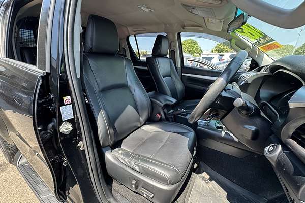 2017 Toyota Hilux SR5 GUN126R 4X4
