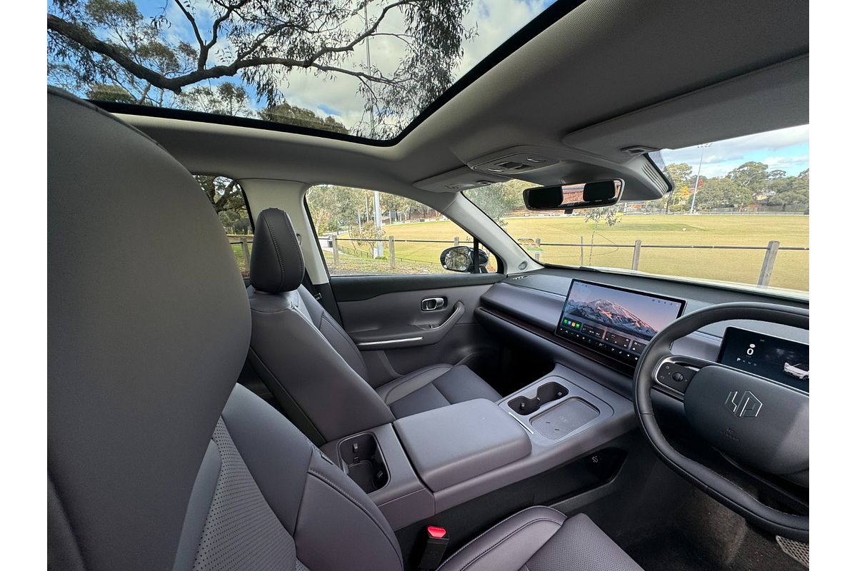 2024 Leapmotor C10 Design B11