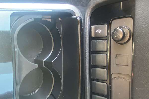 2020 Mitsubishi Outlander ES ZL