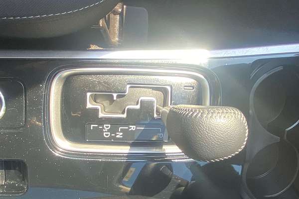 2020 Mitsubishi Outlander ES ZL