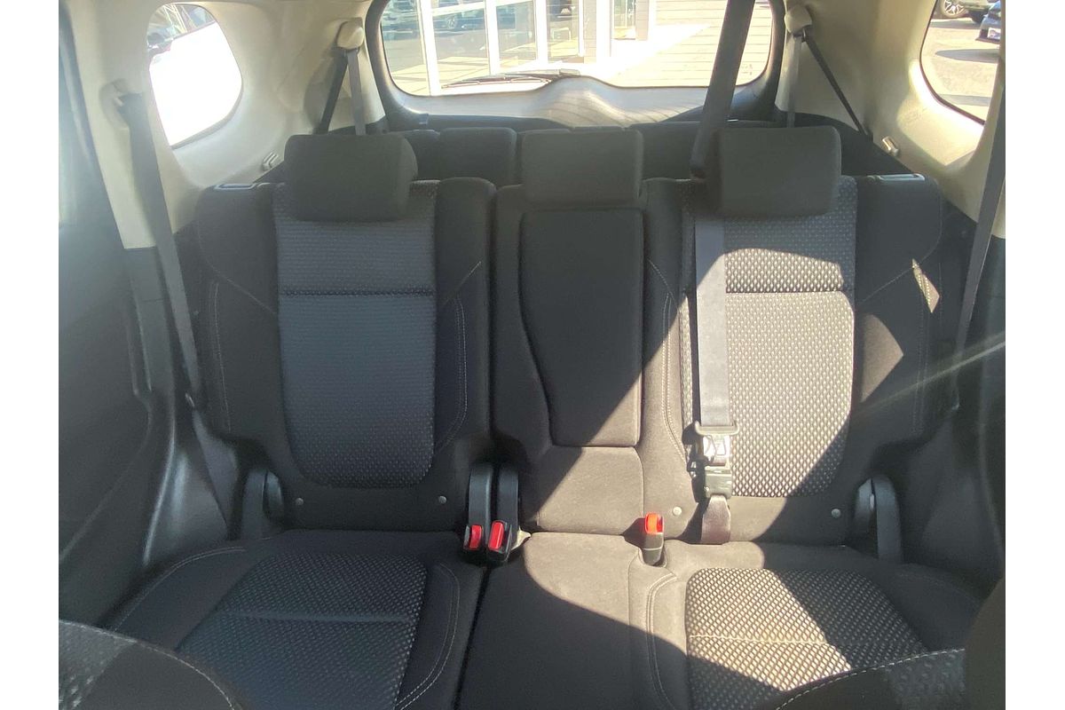 2020 Mitsubishi Outlander ES ZL