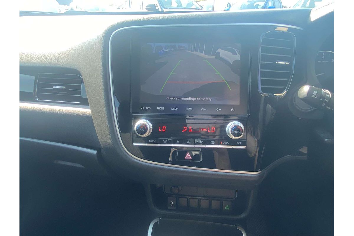 2020 Mitsubishi Outlander ES ZL