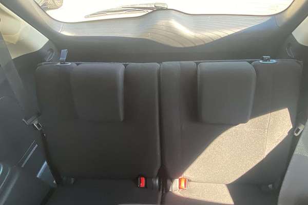 2020 Mitsubishi Outlander ES ZL