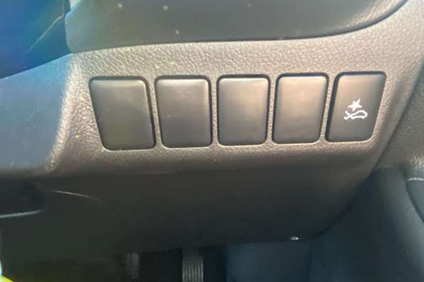 2020 Mitsubishi Outlander ES ZL