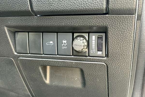 2023 Isuzu D-MAX LS-U 4X4