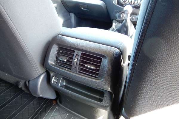 2021 Nissan Navara ST D23 4X4