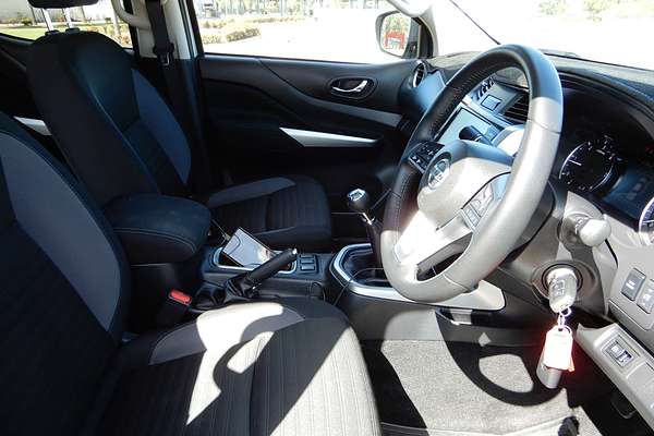 2021 Nissan Navara ST D23 4X4