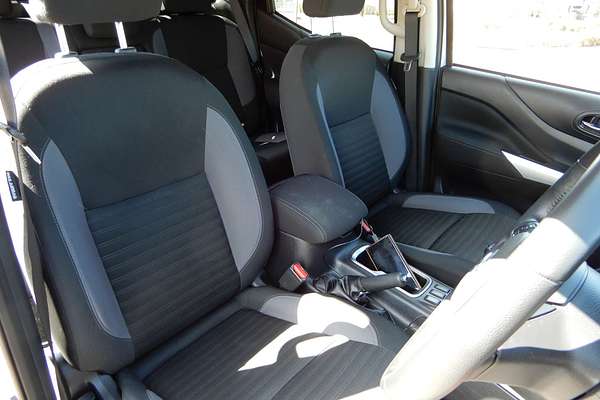 2021 Nissan Navara ST D23 4X4