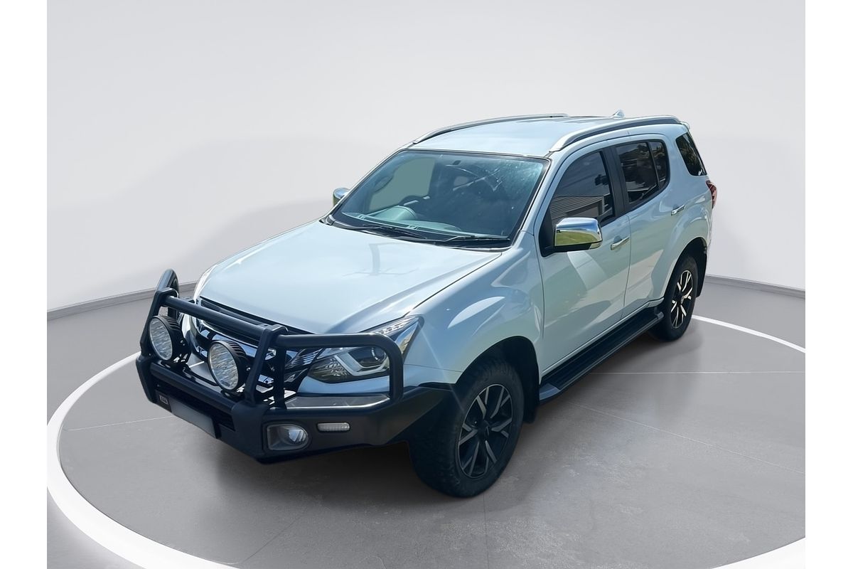 2021 Isuzu MU-X LS-T