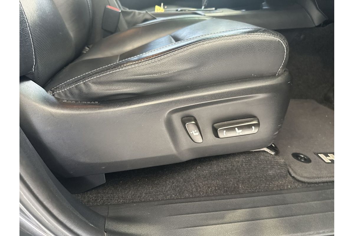2018 Toyota Hilux Rogue GUN126R 4X4