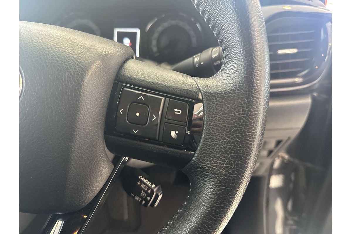 2018 Toyota Hilux Rogue GUN126R 4X4