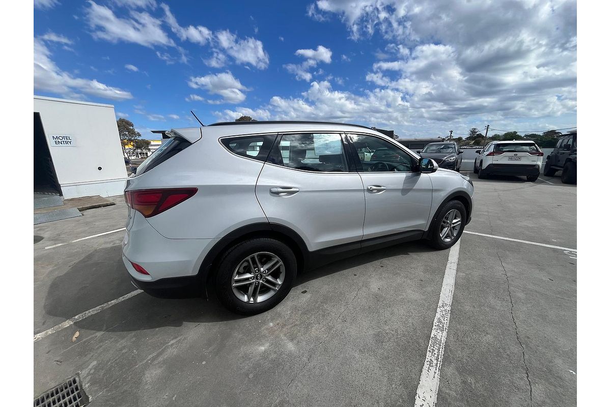 2017 Hyundai Santa Fe Active DM5 Series II