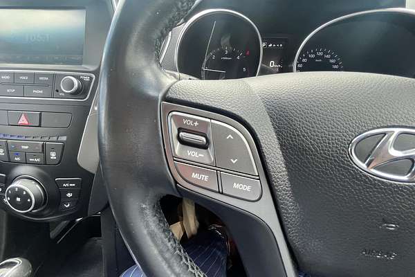 2017 Hyundai Santa Fe Active DM5 Series II