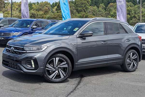 2025 Volkswagen T-Roc 140TSI R-Line D11
