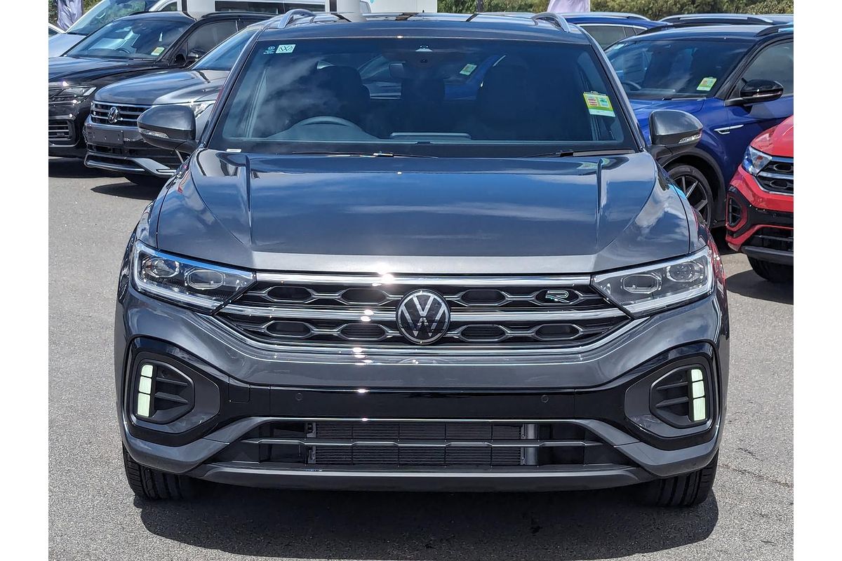 2025 Volkswagen T-Roc 140TSI R-Line D11