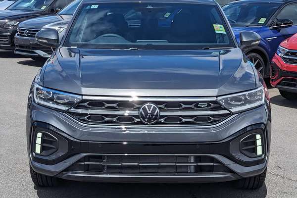 2025 Volkswagen T-Roc 140TSI R-Line D11