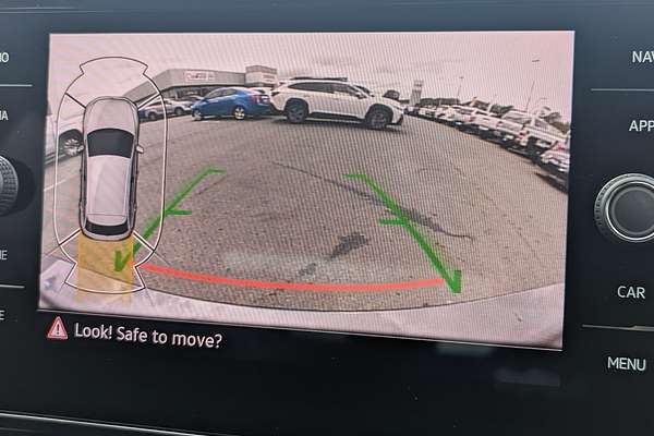 2025 Volkswagen T-Roc 140TSI R-Line D11