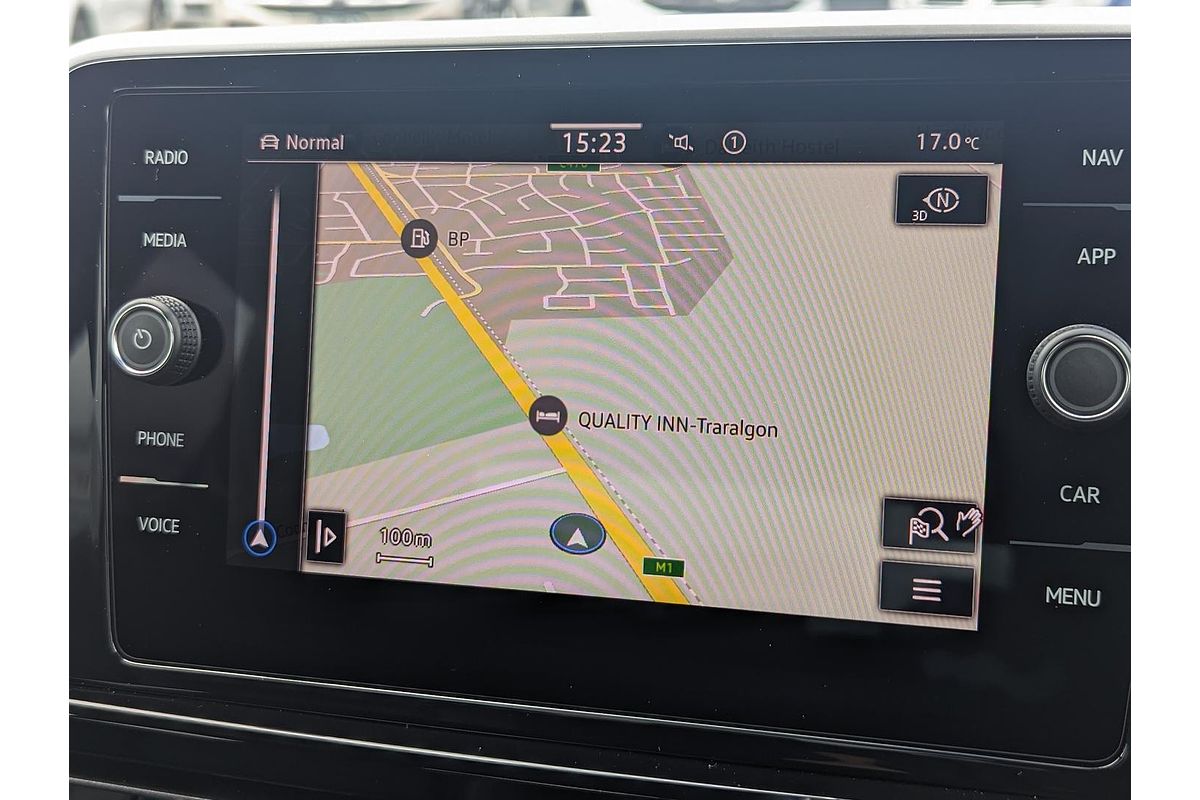 2025 Volkswagen T-Roc 140TSI R-Line D11