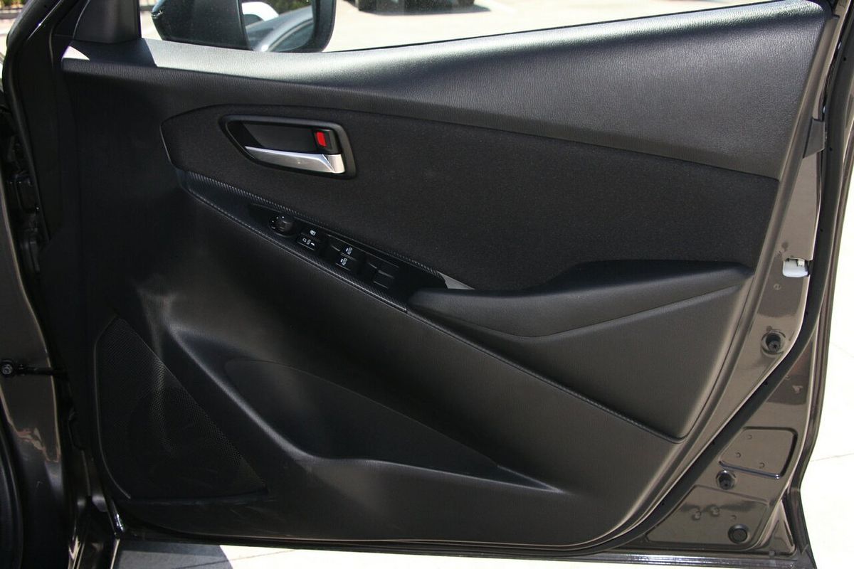 2024 Mazda 2 G15 Evolve DJ Series