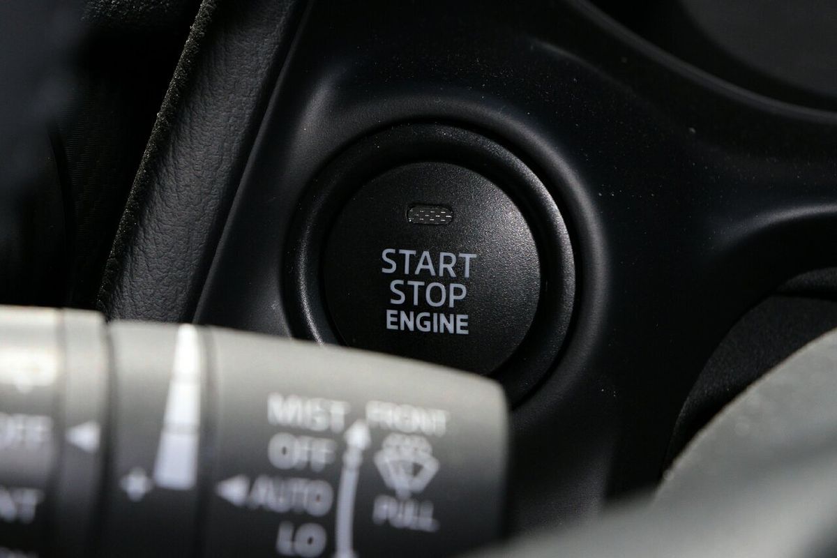 2024 Mazda 2 G15 Evolve DJ Series