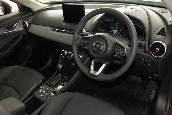 2025 Mazda CX-3 G20 Akari DK