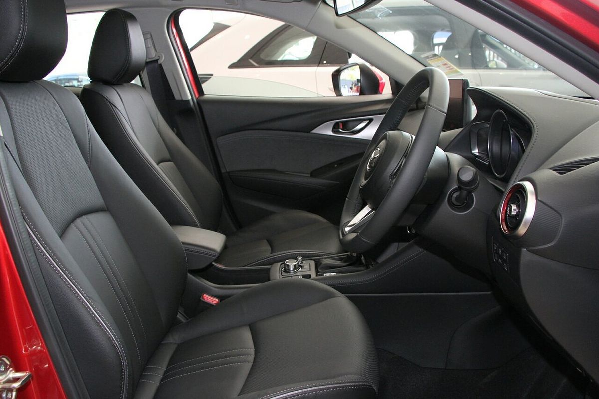2025 Mazda CX-3 G20 Akari DK