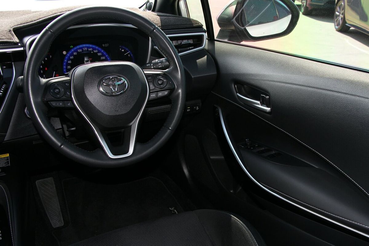 2021 Toyota Corolla ZR Hybrid ZWE211R